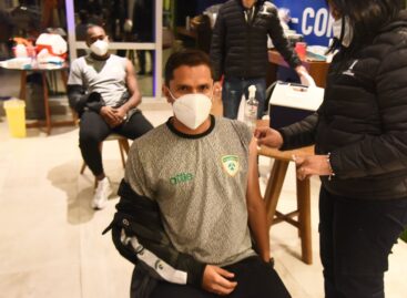 Tres equipos colombianos recibieron la vacuna contra el COVID-19