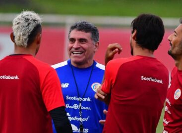 Cerca del Mundial: Luis Fernando Suárez aseguró a Costa Rica en zona de repechaje