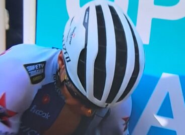 ¡El sufrimiento de Fabio Jakobsen! Se salvó por 15 segundos de quedar fuera del Tour de Francia