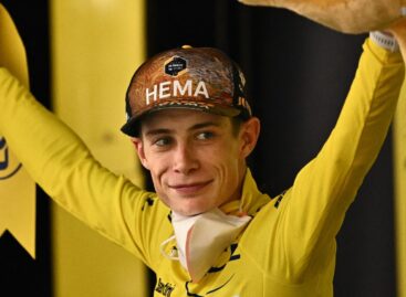 Jonas Vingegaard, el ciclista que limpiaba pescado y hoy es el campeón del Tour de Francia