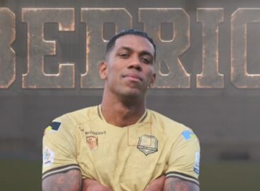 Orlando Berrío fue anunciado como nuevo jugador de Águilas Doradas