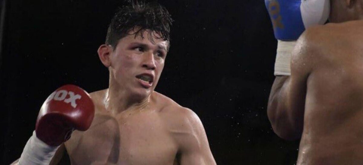 En coma inducido se encuentra el boxeador Luis Quiñones tras ser noqueado en un combate en Barranquilla