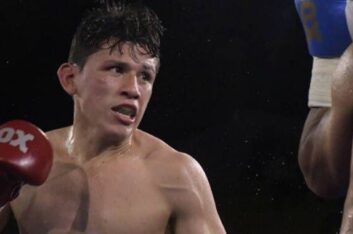 En coma inducido se encuentra el boxeador Luis Quiñones tras ser noqueado en un combate en Barranquilla