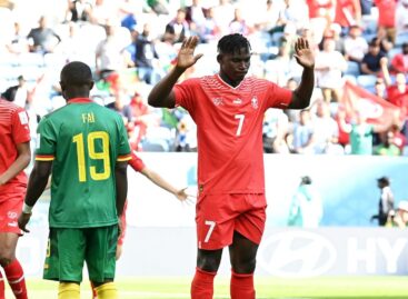 Suiza le ganó a Camerún en el inicio del Grupo G de la Copa del Mundo