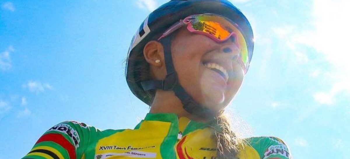 Caídas, cirugías, triunfos, títulos: así fue el 2022 de la ciclista María Camila Atahualpa